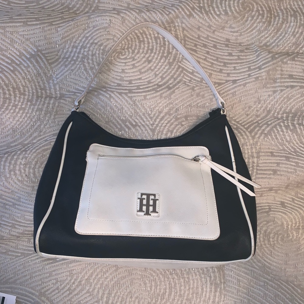 Tommy Hilfiger purse